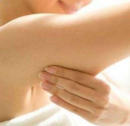 男人最想咬的女性十個部位，第一名沒想到竟然是...