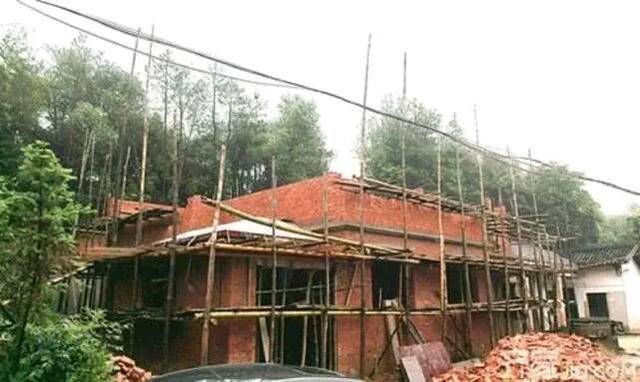 公婆偏心、新房給弟弟，舊房分給哥哥，不久公婆和弟弟就後悔死了