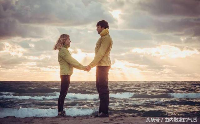 「離婚前我收到老公的一條簡訊，我哭成淚人，這輩子再也不分開」