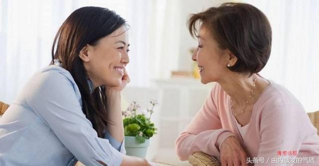 「結婚第二天，婆婆神秘兮兮的讓我去她房間，我羞紅了臉」