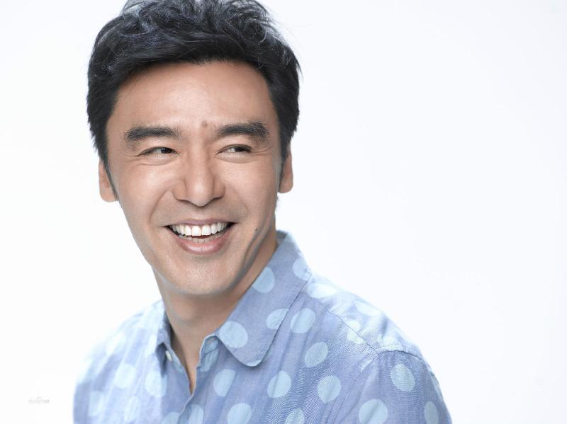 離婚20年首次相見 !! 鍾鎮濤說你還那麼美，章小蕙說對不起讓你破產...