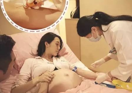 她嫁大16歲老公五年生四胎，還學老外從不坐月子，34歲的她比50歲老公還顯老！