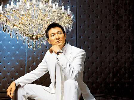 沒人敢黑的4位明星：劉德華第四、古天樂才第二，第一碰都不敢碰！