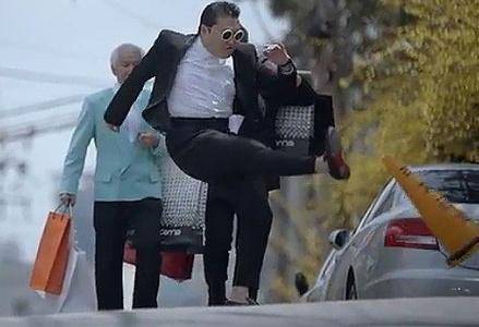 憑《江南style》大火的鳥叔，被封殺後暴瘦，近照曝光瘦到脫相