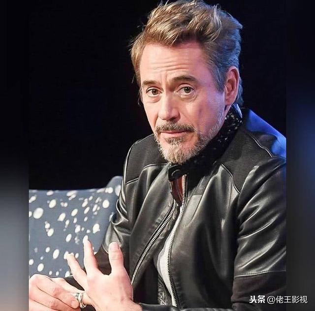 漫威編輯David透露，鋼鐵俠客串《驚奇隊長》，BARF還原青年托尼