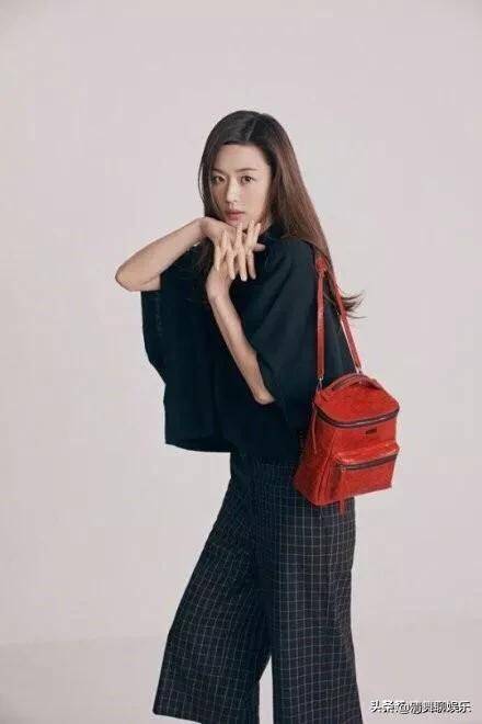 女神也無奈，全智賢豪門生活揭秘，網友：終究要息影了，心疼