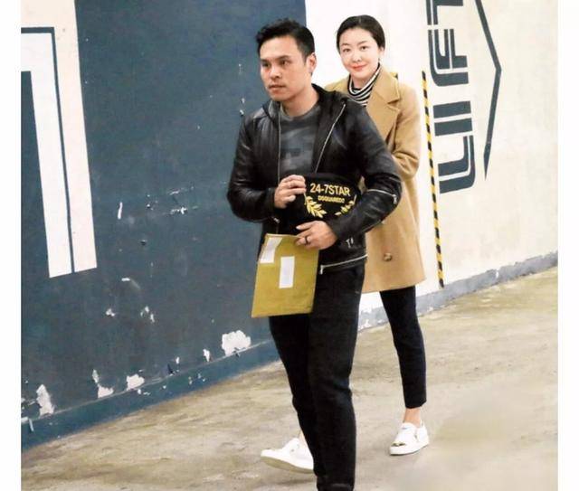 熊黛林富豪老公加入曬娃隊伍, 10個月小女兒髮型太雷人了