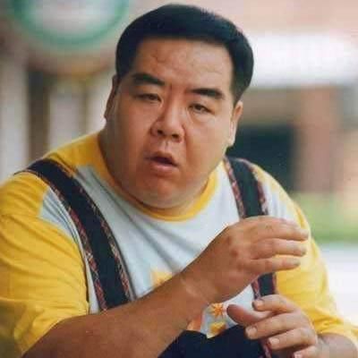 肥貓鄭則仕受糖尿病纏身，日漸消瘦頭髮斑白身體堪憂！