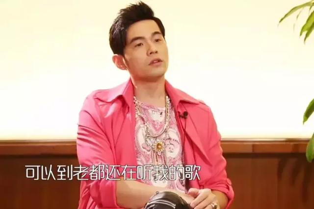 王心凌8分鐘回憶殺：諸神離開，百鬼狂歡，我愛過的華語樂壇死了