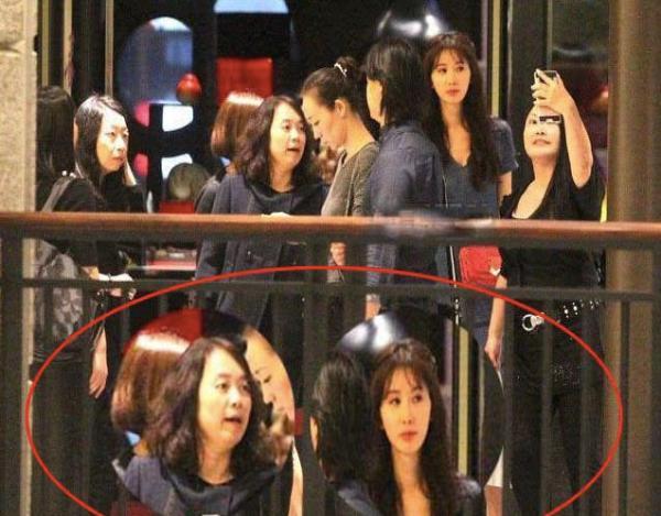44歲林志玲參加同學聚會對比慘烈，網友：明星和素人天壤之別
