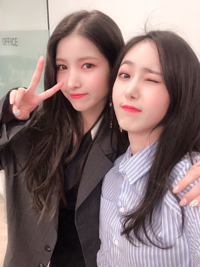 [GFRIEND][分享]190223 2月愛豆個人品牌評價名次出爐GFRIEND全員進TOP100榜