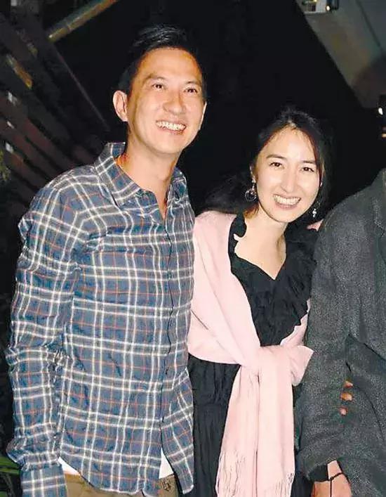 曾是一代天后，當紅時嫁給無名小卒，如今54歲被影帝老公寵成公主！