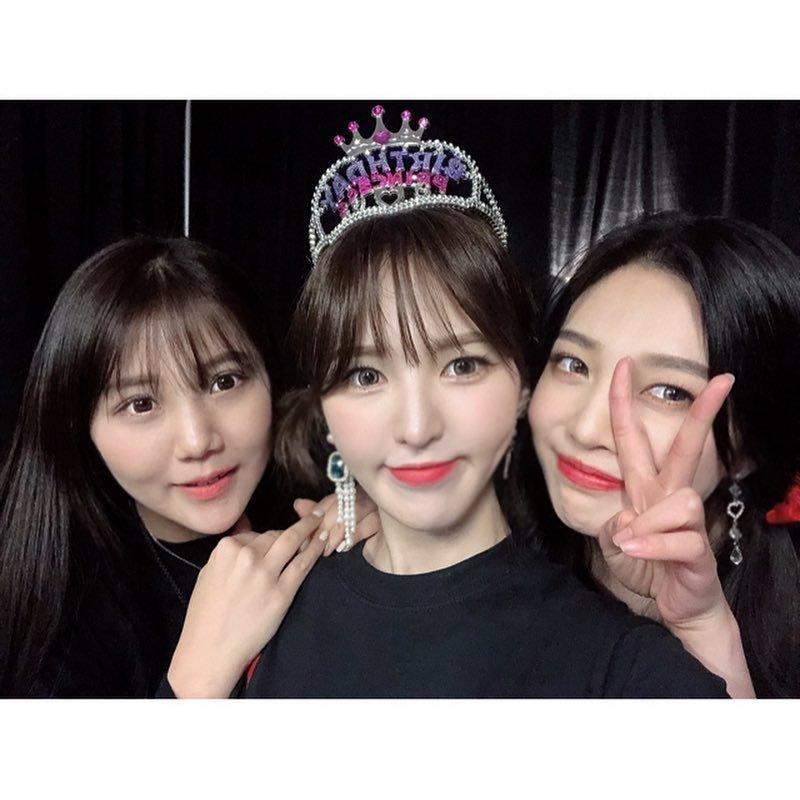 [Red Velvet][分享]190223 Wendy和造型師的合影公開溫暖的感情～