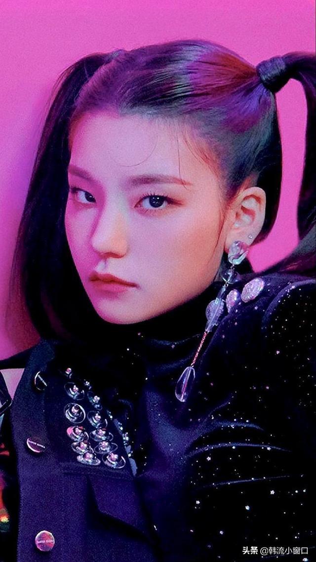 假裝忙內的TWICE，和假裝大姐的ITZY！誰才是JYP的忙內團？
