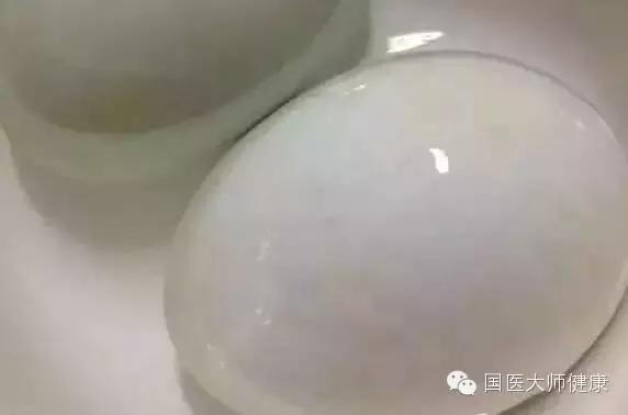 掌握此法，鹹鴨蛋都流油、帶沙！自己醃、選購都管用~這樣醃既不臭又不壞，方法簡單，不信你試試! 