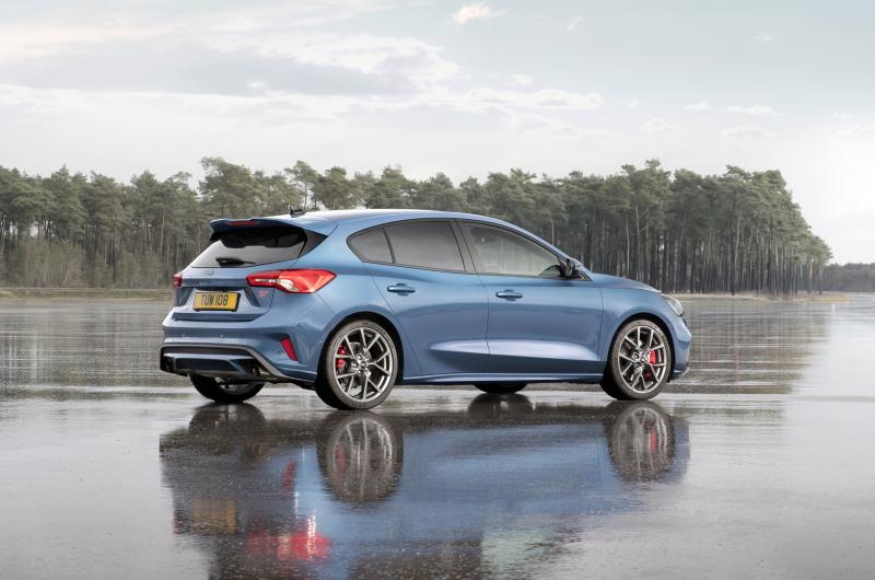 6秒內破百 Ford Focus ST