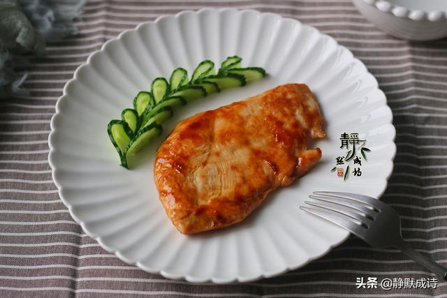 比牛肉便宜，比豬肉好吃，做法簡單，香嫩多汁，春天吃最好