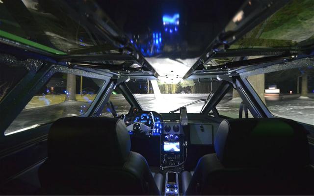 豪車都玩膩了就看看它！只賣200萬的私人坦克，開上街沒人敢攔路