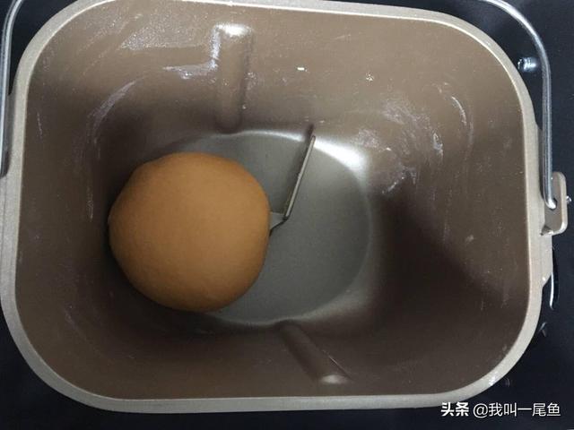 這個麵食鬆軟養胃，每次一出鍋，女兒連吃三個也不過癮