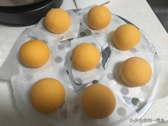 這個麵食鬆軟養胃，每次一出鍋，女兒連吃三個也不過癮