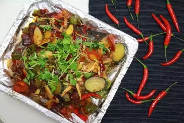 超強烤魚做法攻略，讓你冬天在家享受烤魚美食