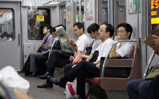 日本的一個「魔鬼」地鐵，建議女孩子不要乘坐！