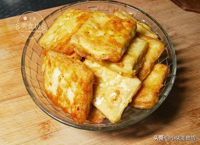 雞蛋打在豆腐里，這道菜火了，做法超級簡單，好吃的快要飛起來了