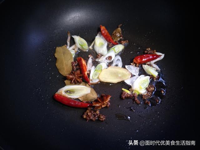 雞腿這樣做簡單又入味，1次6個不夠吃，吃了還想吃，太解饞了！