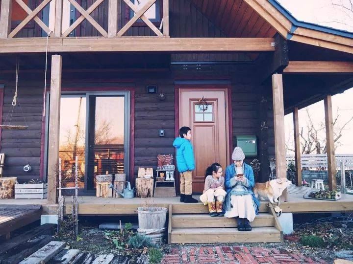 一家四口隱居在超美北海道過著「田園生活」，日常生活照吸引數十萬人追蹤！ 