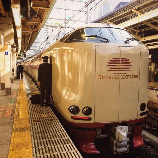 一生一定要乘坐一次的日本寢台列車，獨一無二的火車臥鋪體驗
