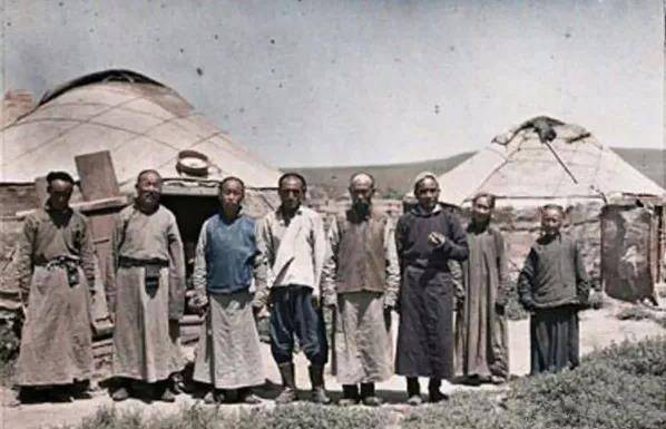 一位法國人在110年前，拍下了當時的清朝，跟我們認識的完全不一樣，別再被影視劇騙了