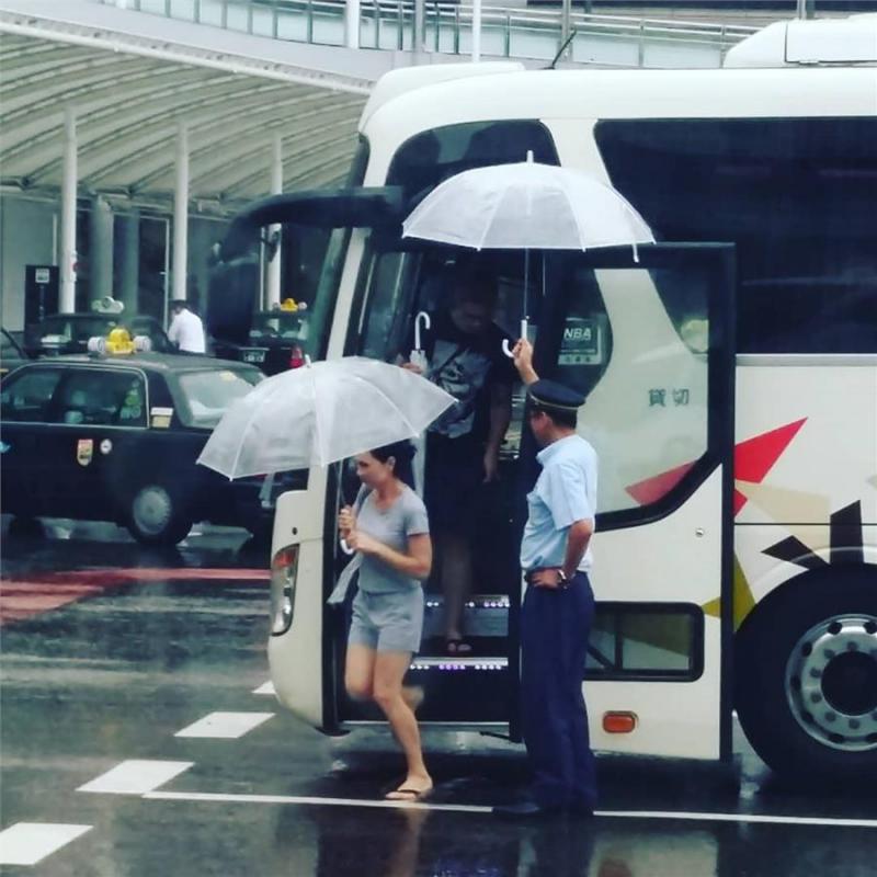 貼心到太誇張！23個「讓你想立馬移民日本」的生活小物　「一次性口紅」隨時補色不佔空間 