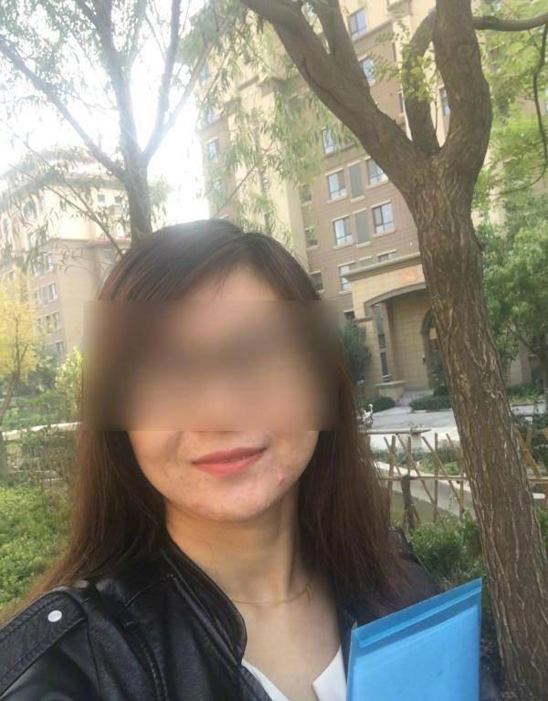 聽信「半仙」妖言欲把「蛇仙」趕出體外，丈夫將妻子雙手綁在身前，用鞭子抽打致死！一對兒女全程目睹…