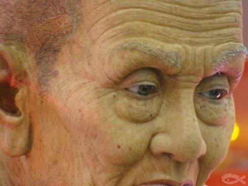 真人肉身活佛，三百年多年未閉眼！轉發之人，增福無量！