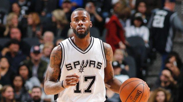 NBA10大「節儉」球員：T-mac每逢結賬就上廁所，Bonner還有3大省錢攻略 