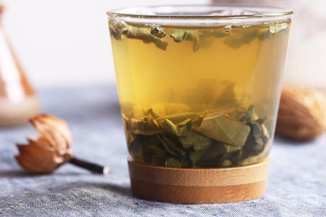 為什麼「中風」越來越多？醫生奉勸：3種食物別吃，會「加速」血管堵塞，再喜歡也要忌口
