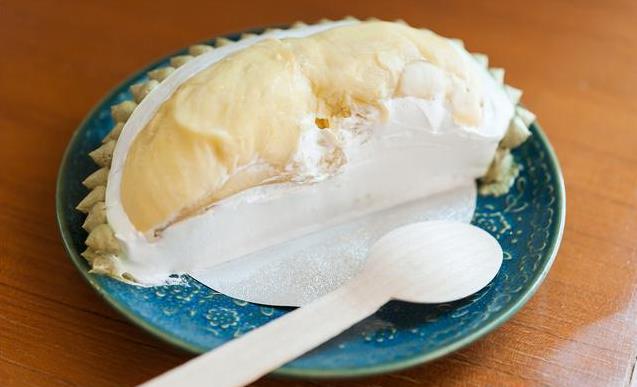 為什麼「中風」越來越多？醫生奉勸：3種食物別吃，會「加速」血管堵塞，再喜歡也要忌口