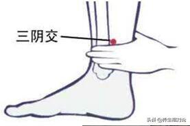 熬夜最傷肝！3大穴位一碰就補肝！肝脾腎越來越健康