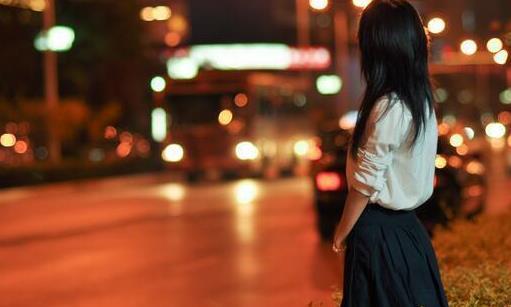 兒子娶了流浪女當老婆，新婚半年就懷孕了，到醫院一檢查我懵圈