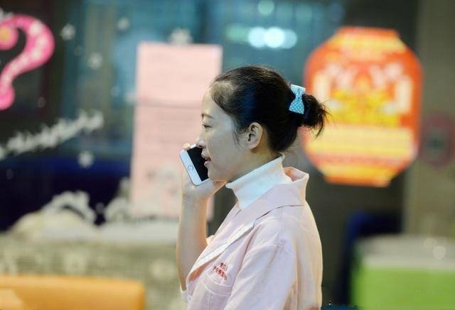 我月入兩萬弟弟結婚我給八萬，婆婆發來一條語音，我笑著提出離婚