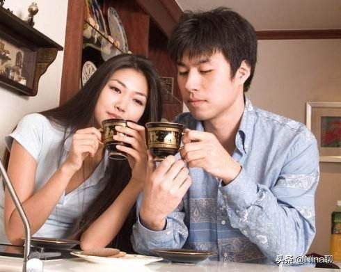 女兒既然房子你不還貸款，那就沒有權利要求加你的名字