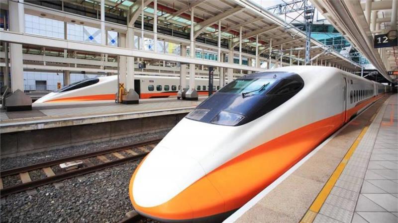 臺北6旬母扛4千元菜南下，還拿錢給夫妻，沒想開門卻因為「細菌髒」遭惡媳嫌棄嗆