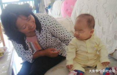 和木訥的老公離婚，到民政局門口收到一條簡訊，我不再提離婚
