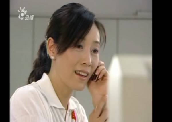 方岑「當紅時期息影轉行」如今「月營業額200萬坐擁兩房」幸福甜喊：他很疼我