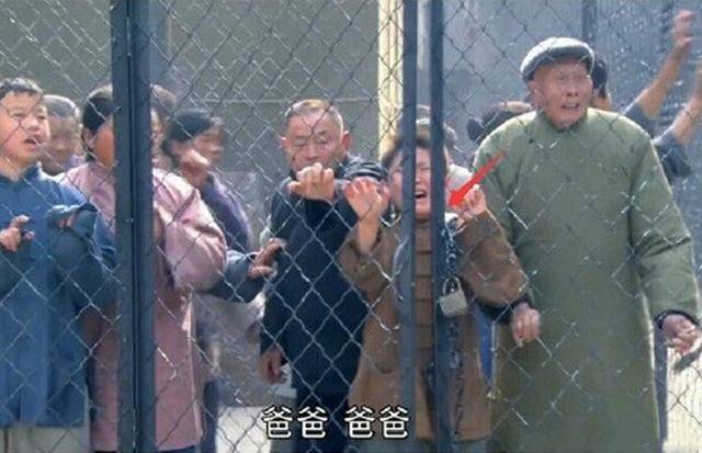 影視劇的穿幫鏡頭，看完笑出「豬」聲，請問導演你是用心的嗎？