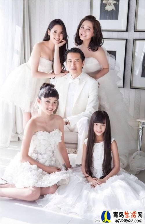 結婚24年從未吵過架，懷孕7次生下3個女兒，今女兒成一線明星！