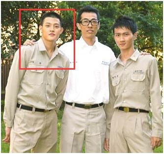 64歲寇世勳和「2個老婆近照」遭曝光！坦言：「太累了，下輩子不會再娶2個老婆」！ 