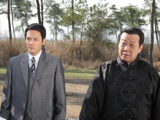 64歲寇世勳和「2個老婆近照」遭曝光！坦言：「太累了，下輩子不會再娶2個老婆」！ 
