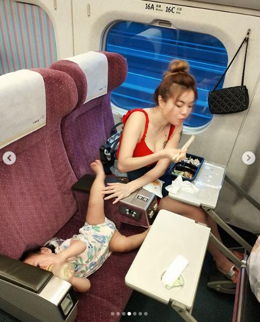地方媽媽高鐵餵奶爆紅了！一彎腰「超巨育兒器彈出」乳量超豐沛…30歲↑乾兒子收不收? - Candymush 糖果村莊