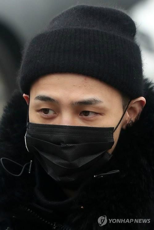 [BigBang][分享]190301 強大氣場擋不住！在軍隊裡越發帥氣的東貝貝~